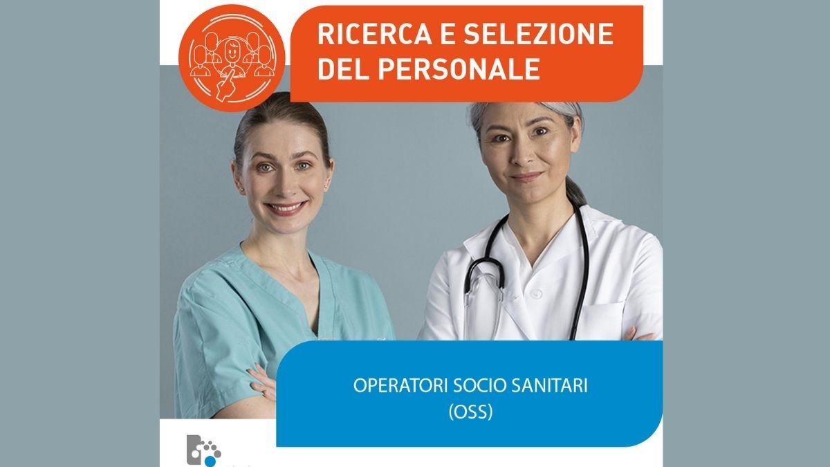 Due operatrici sanitarie in divisa, sorridenti, rappresentano il personale OSS ricercato per servizi domiciliari.